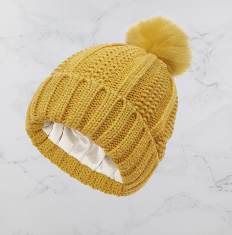 Silky Cozy Beanie – Der perfekte Schutz für deine Haare & Stil für deinen Alltag